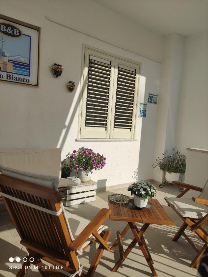 B&B Faro Bianco Otranto Eksteriør billede